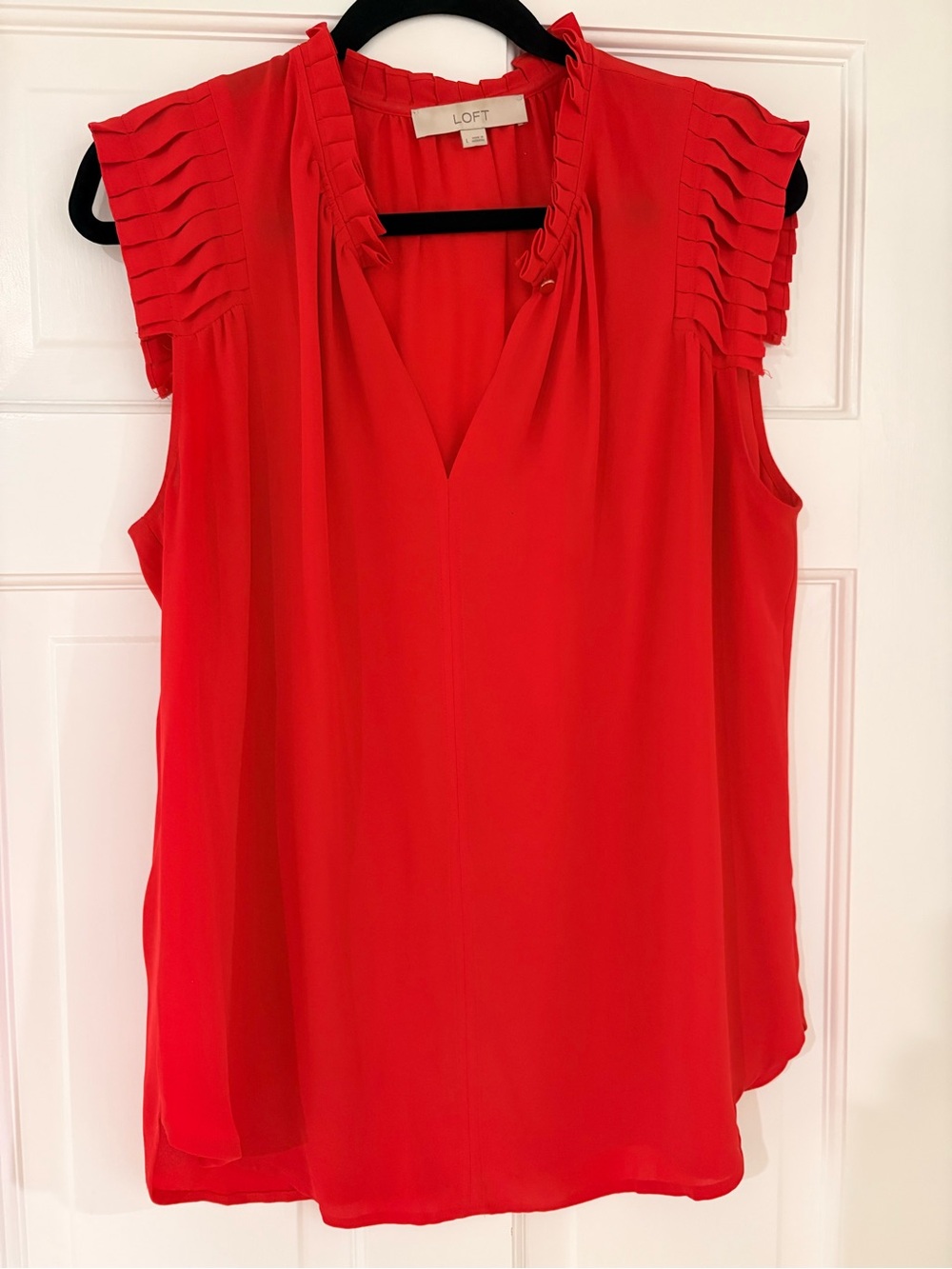 LOFT Bright Red V-Neck Pleated Cap Sleeve Blouse